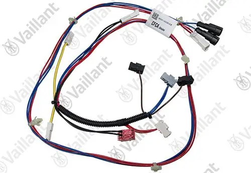 Vaillant Kabelbaum mit mehreren farbigen Leitungen und Steckverbindern, ausgelegt für elektrische Anschlüsse.